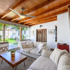 https://chalet-en-puerto-marina.es-andalucia.com
